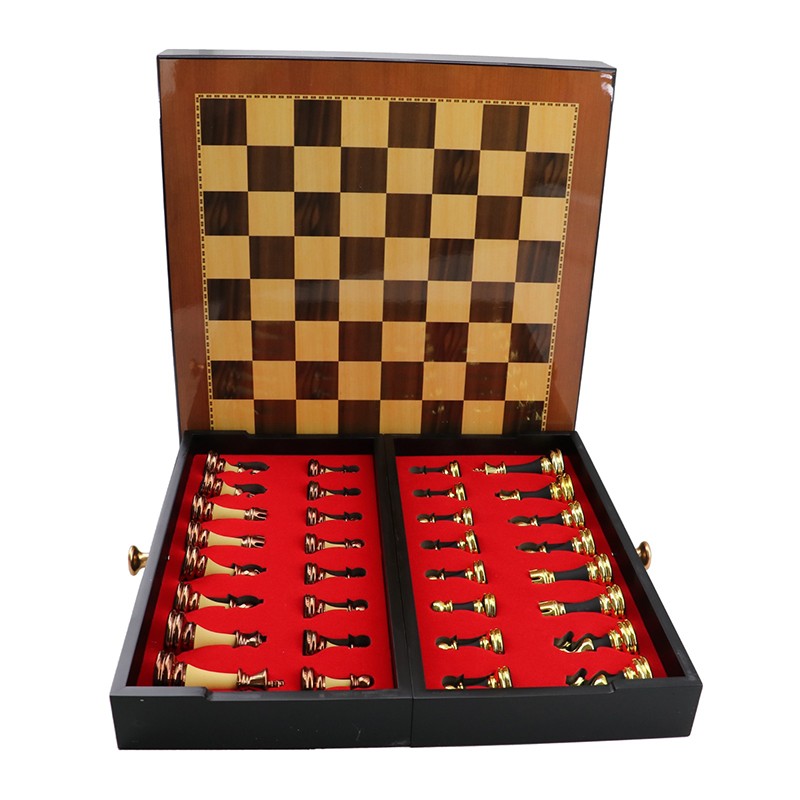 Xüsusi Dizaynda Chess Şahmat seti